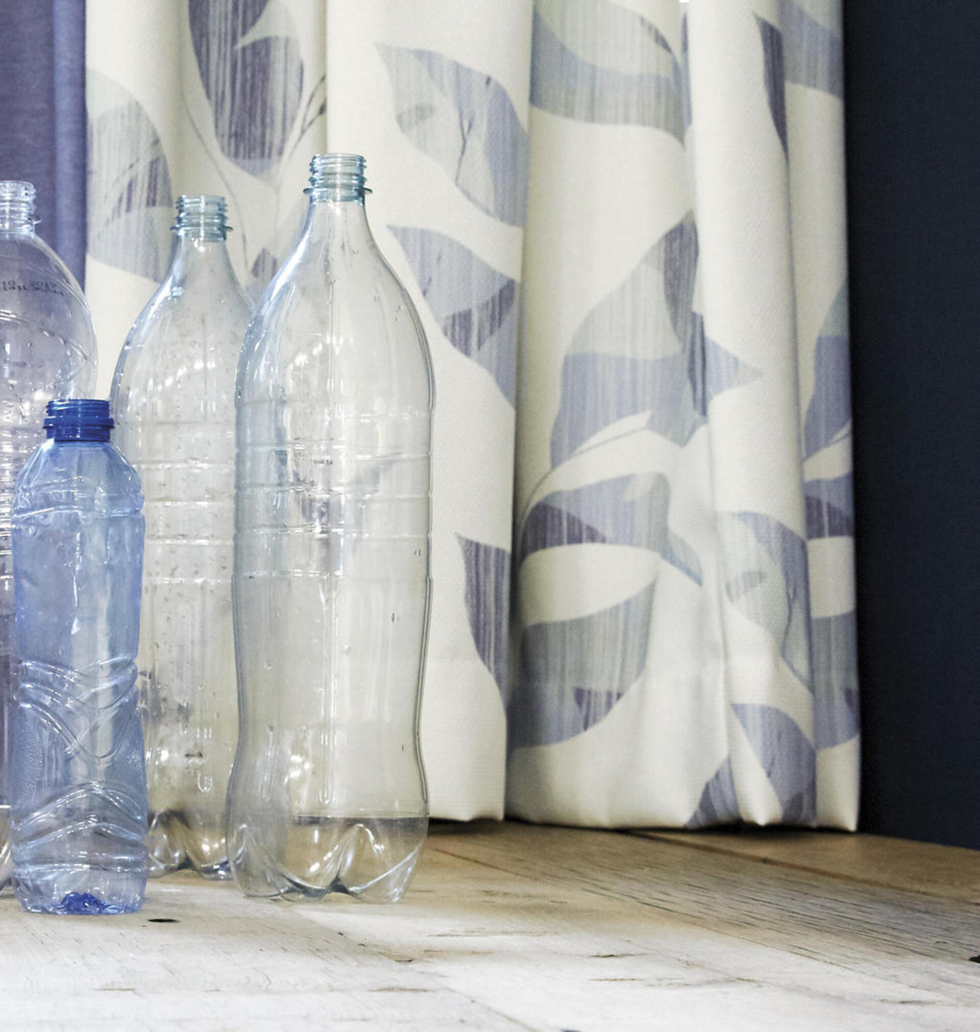 Gordijnen van PETflessen